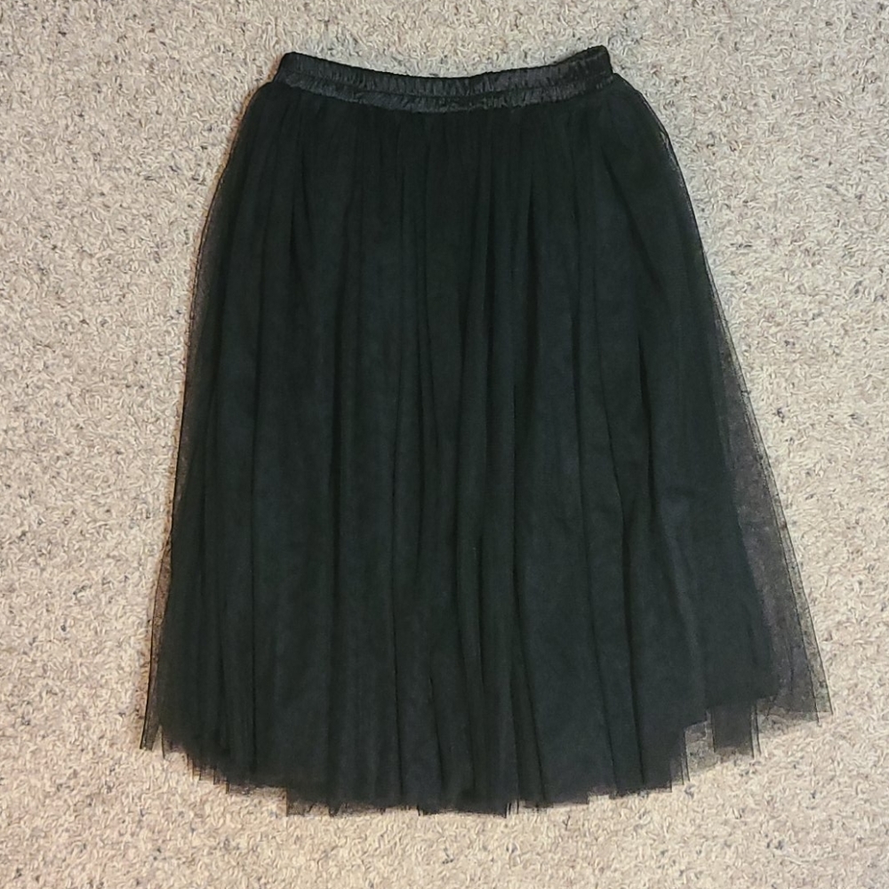 NWT Black Midi Skirt